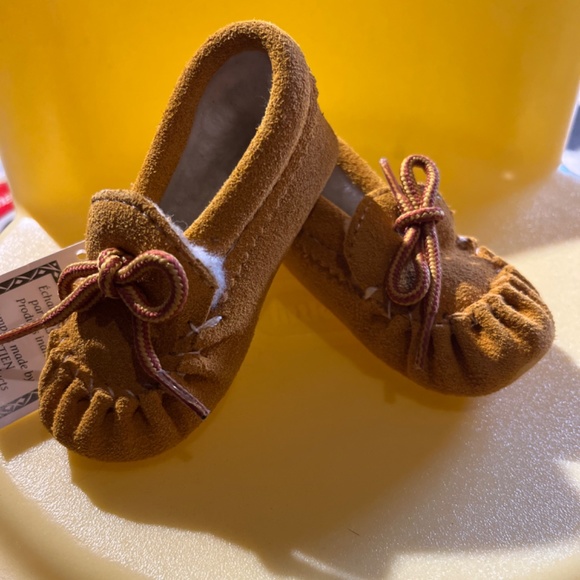 Baby slippers - Picture 3 of 5